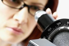 提升顧客成交量，銷(xiāo)售型驗(yàn)光師可這么做